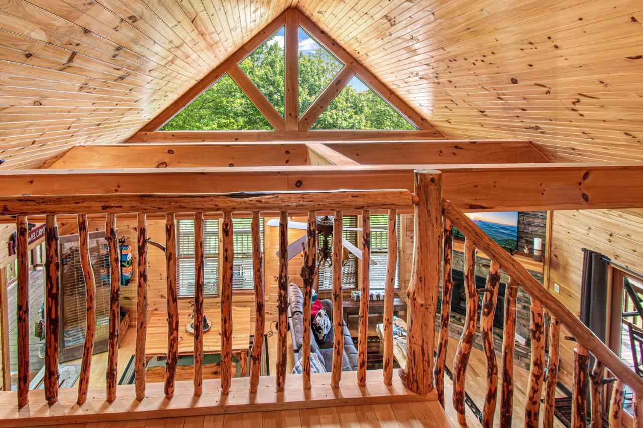 Incredible Views! - Pet Friendly - Aska Adventure Area - Bearfoot Bungalow Blue Ridge Εξωτερικό φωτογραφία
